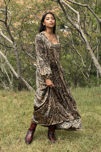 Jasmine Dress in Satin Swirl